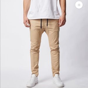 Sureshot Chino (Tan)